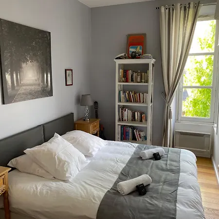 Chateau Apartment *